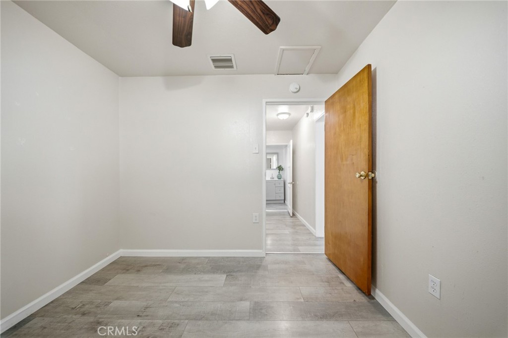 219 E Brighton Property Photo 13