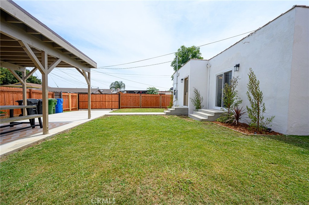 12126 Ainsworth St Property Photo 29