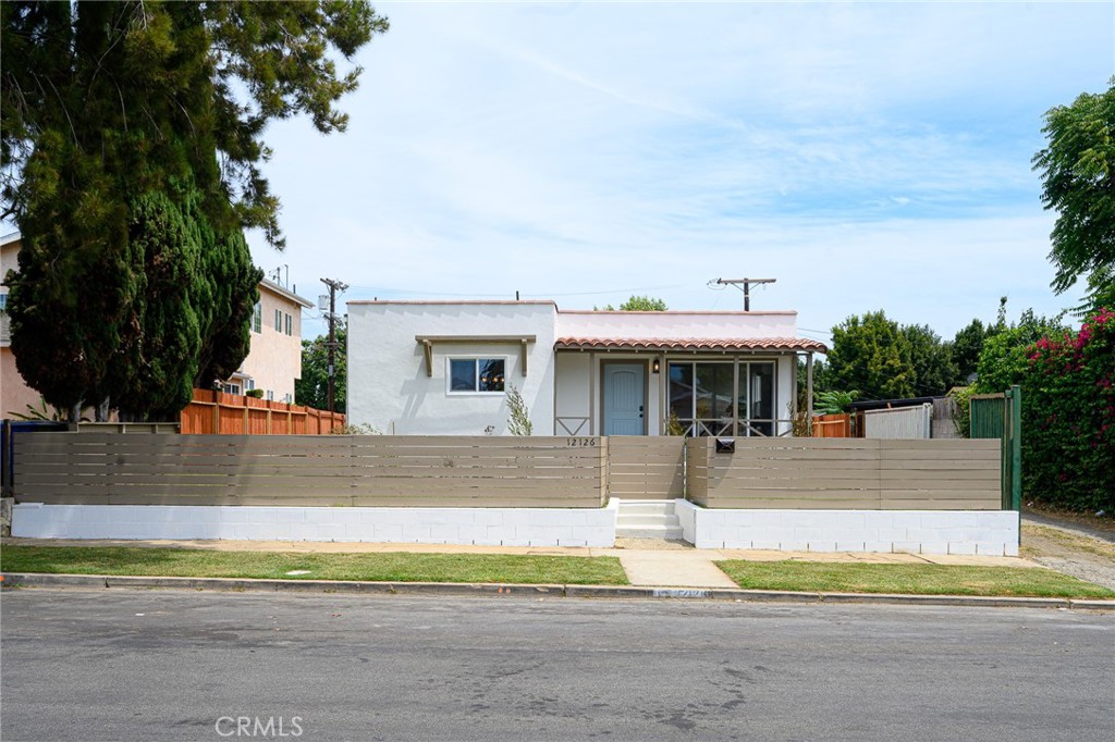 12126 Ainsworth St Property Photo 31