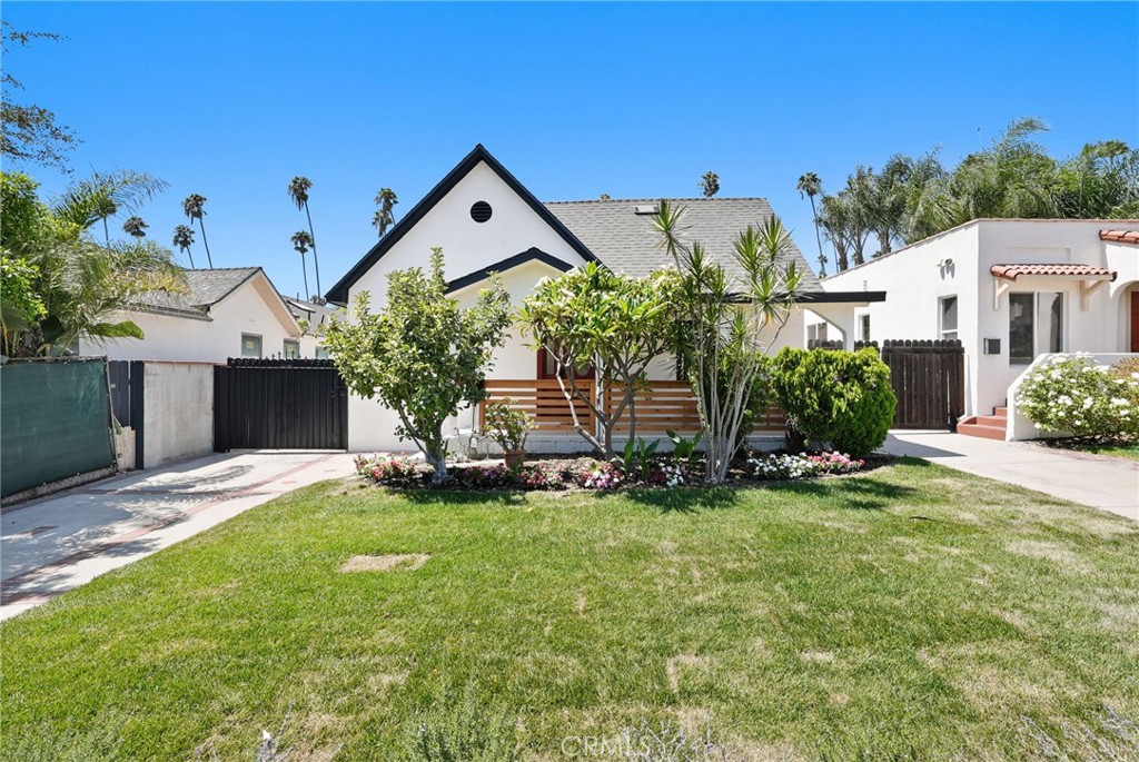 1423 N Coronado Property Photo 14