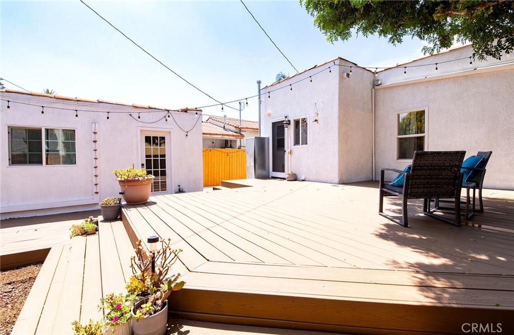 1230 Fraser Property Photo 11