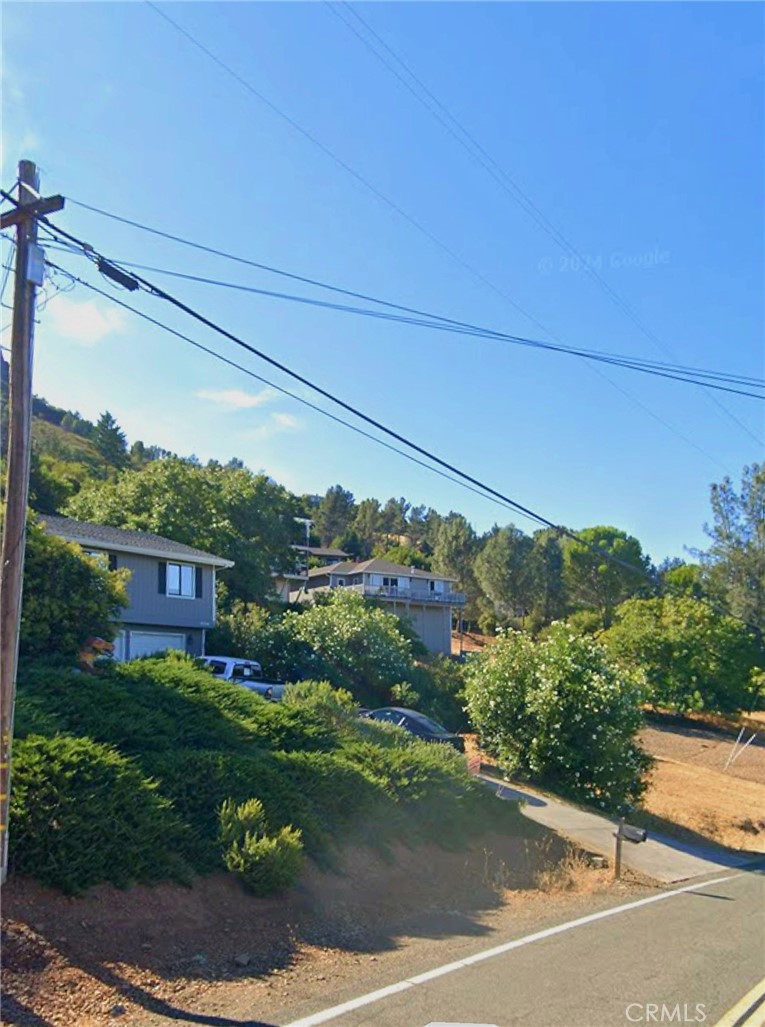 3539 Riviera Property Photo 6