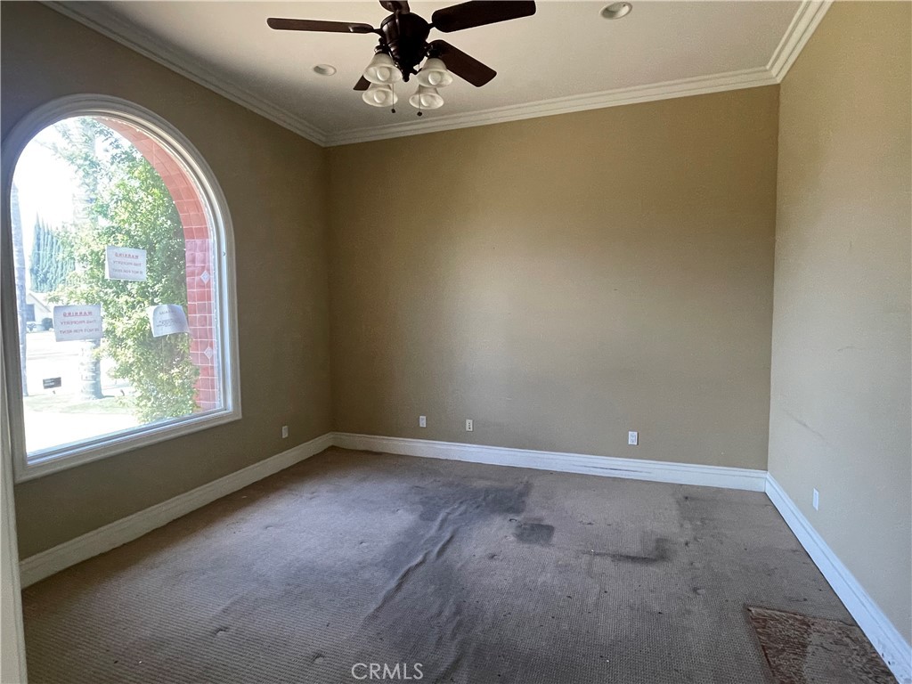 10040 Mattock Avenue Property Photo 2