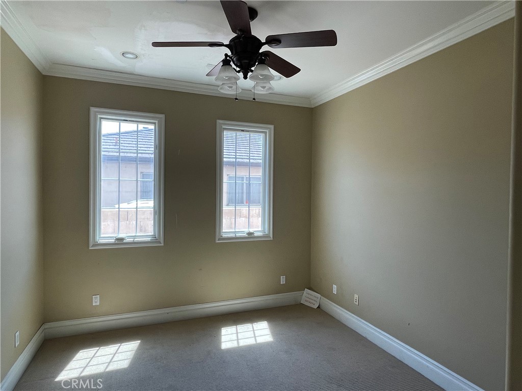 10040 Mattock Avenue Property Photo 9