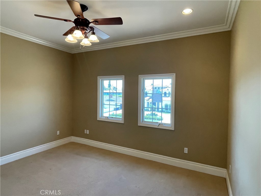 10040 Mattock Avenue Property Photo 19