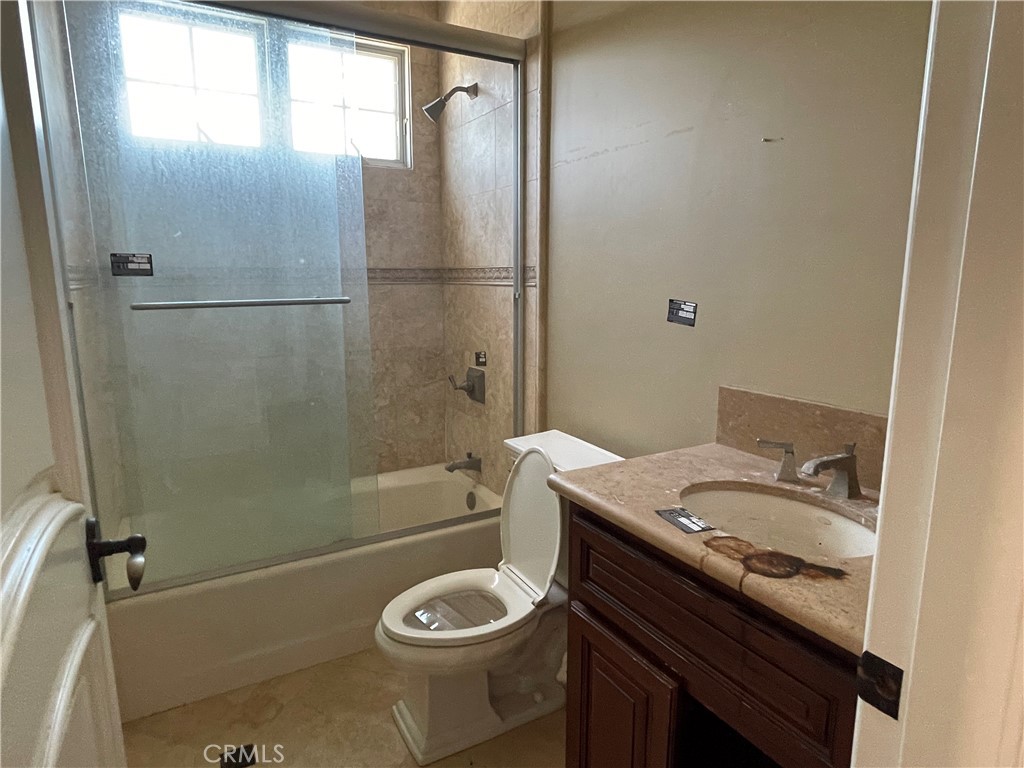 10040 Mattock Avenue Property Photo 22