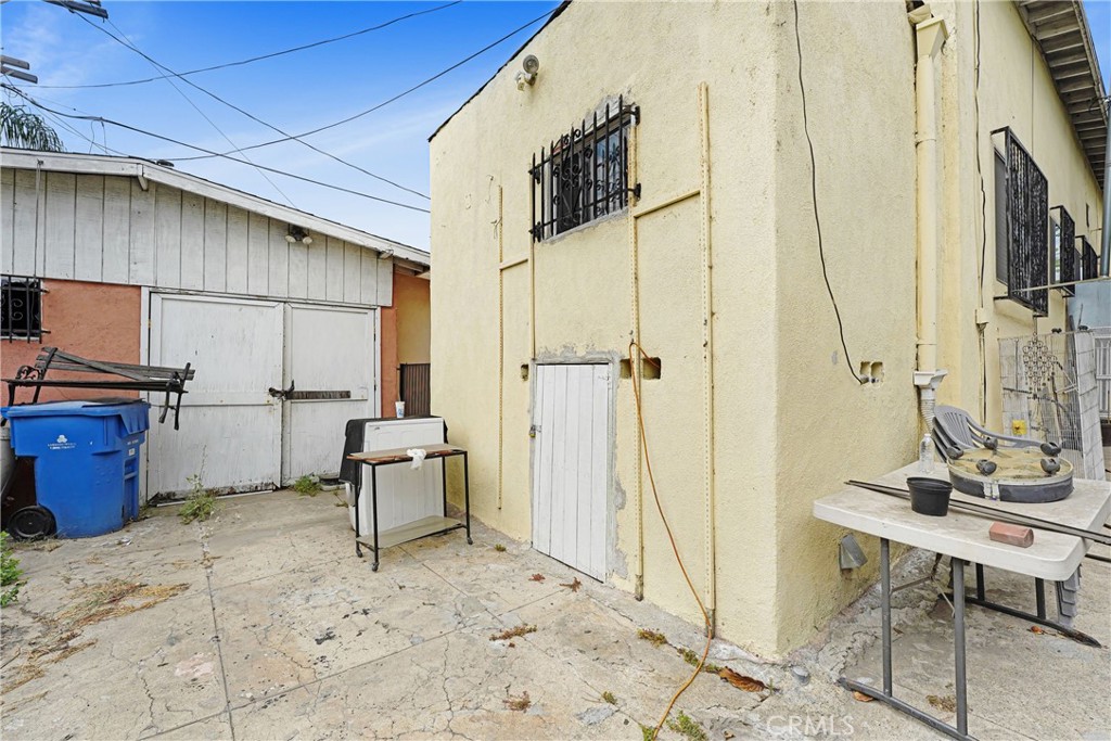 422 N Mott Street Property Photo 17