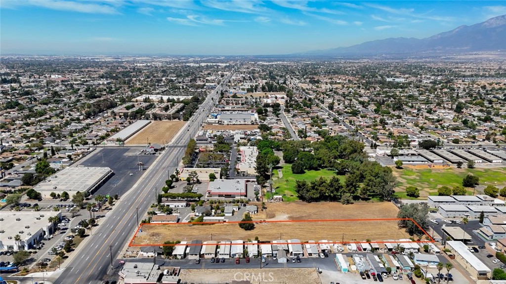 17630 Foothill Boulevard Property Photo 3