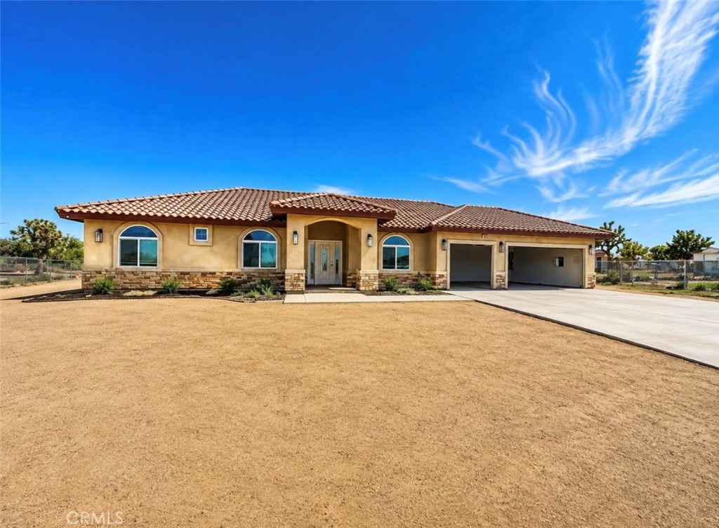 14749 Sultana Property Photo 1