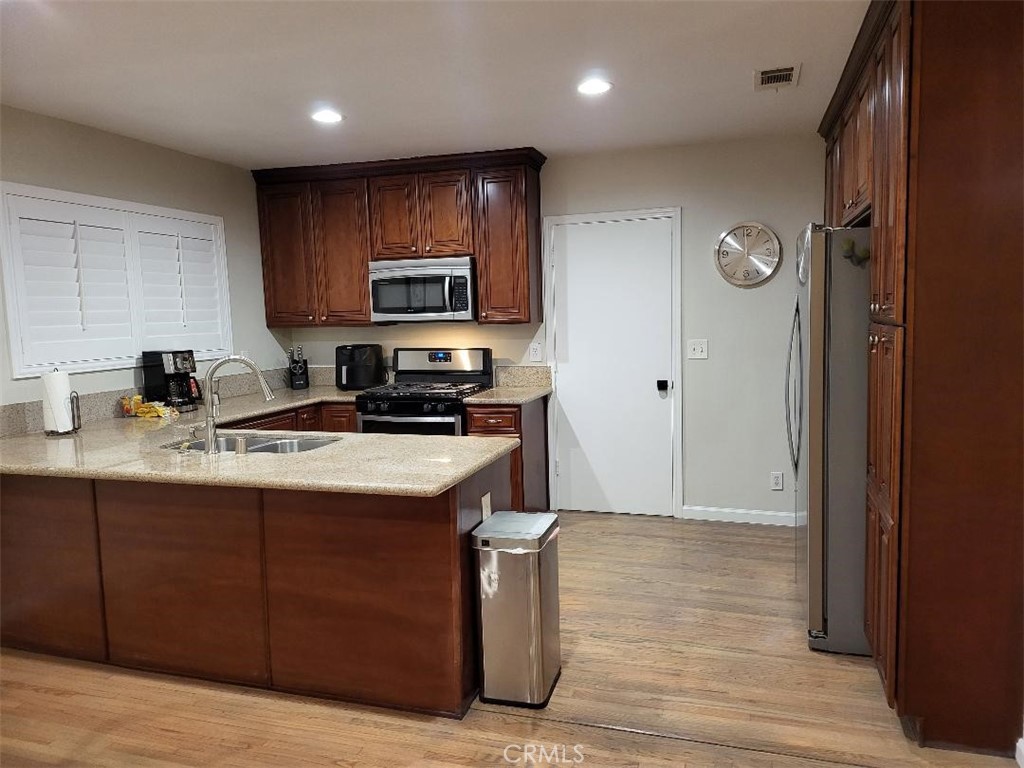 7951 Devenir Property Photo 1