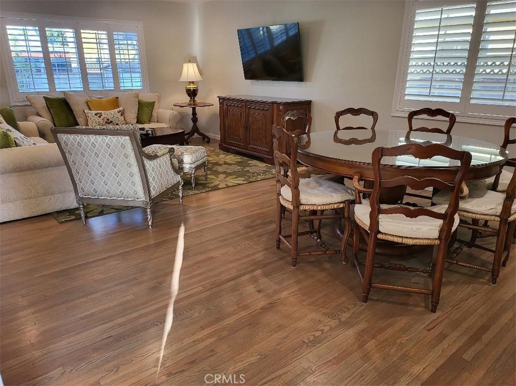 7951 Devenir Property Photo 3