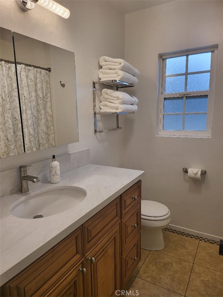 7951 Devenir Property Photo 9