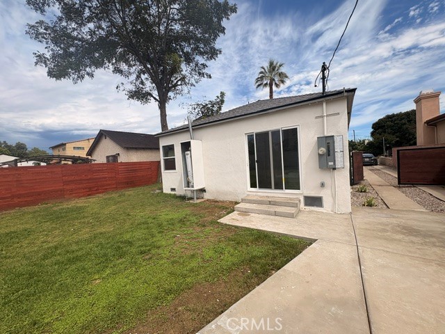 125 Everett Ave Property Photo 36