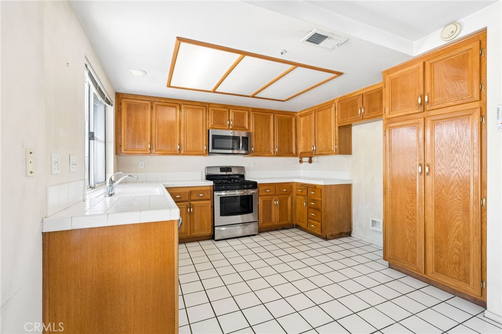 6613 Blanchard Property Photo 13