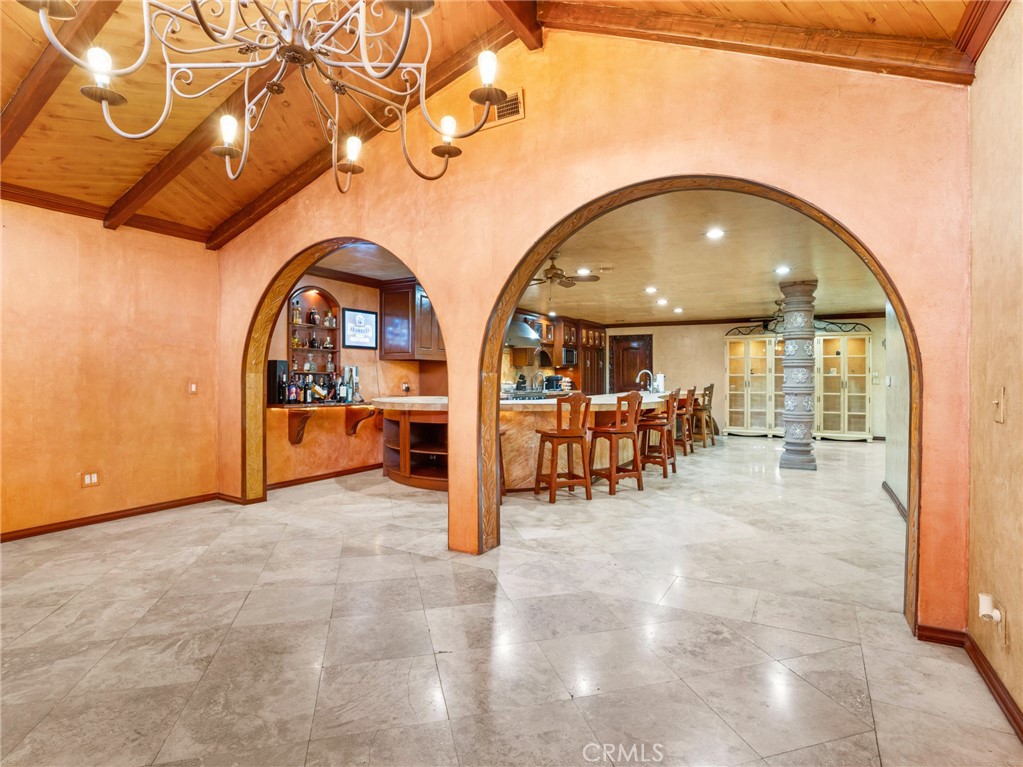 1023 Guinea Property Photo 10