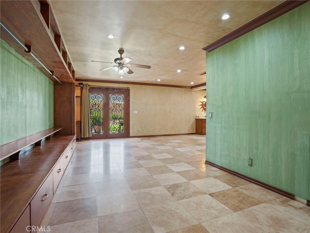1023 Guinea Property Photo 12