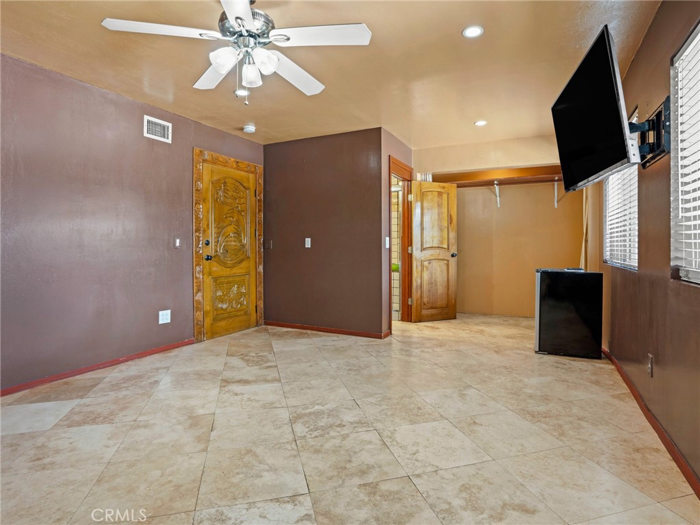 1023 Guinea Property Photo 17