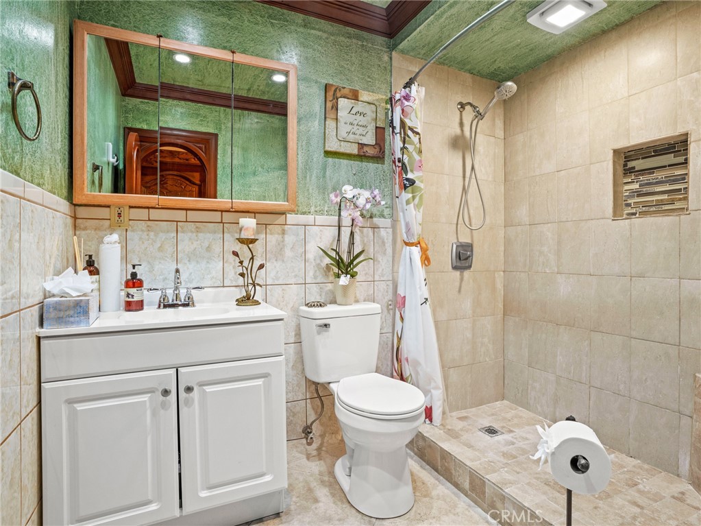 1023 Guinea Property Photo 18