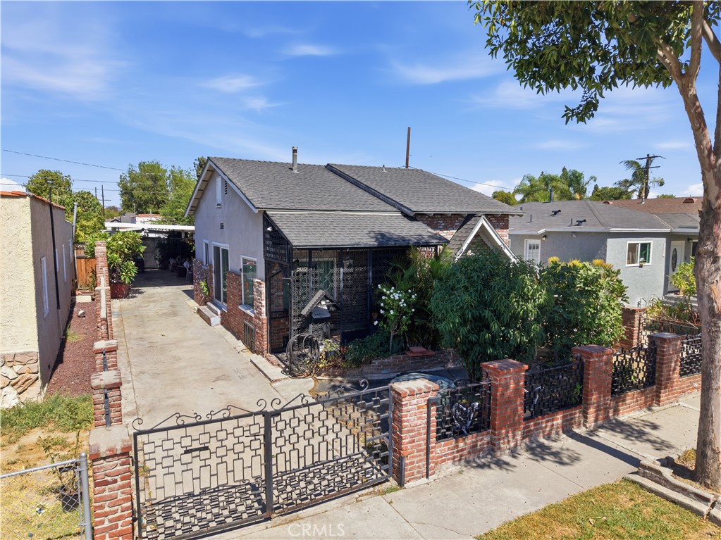 5017 Harbor Property Photo 1