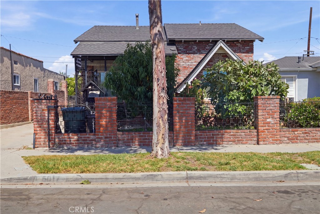 5017 Harbor Property Photo 4