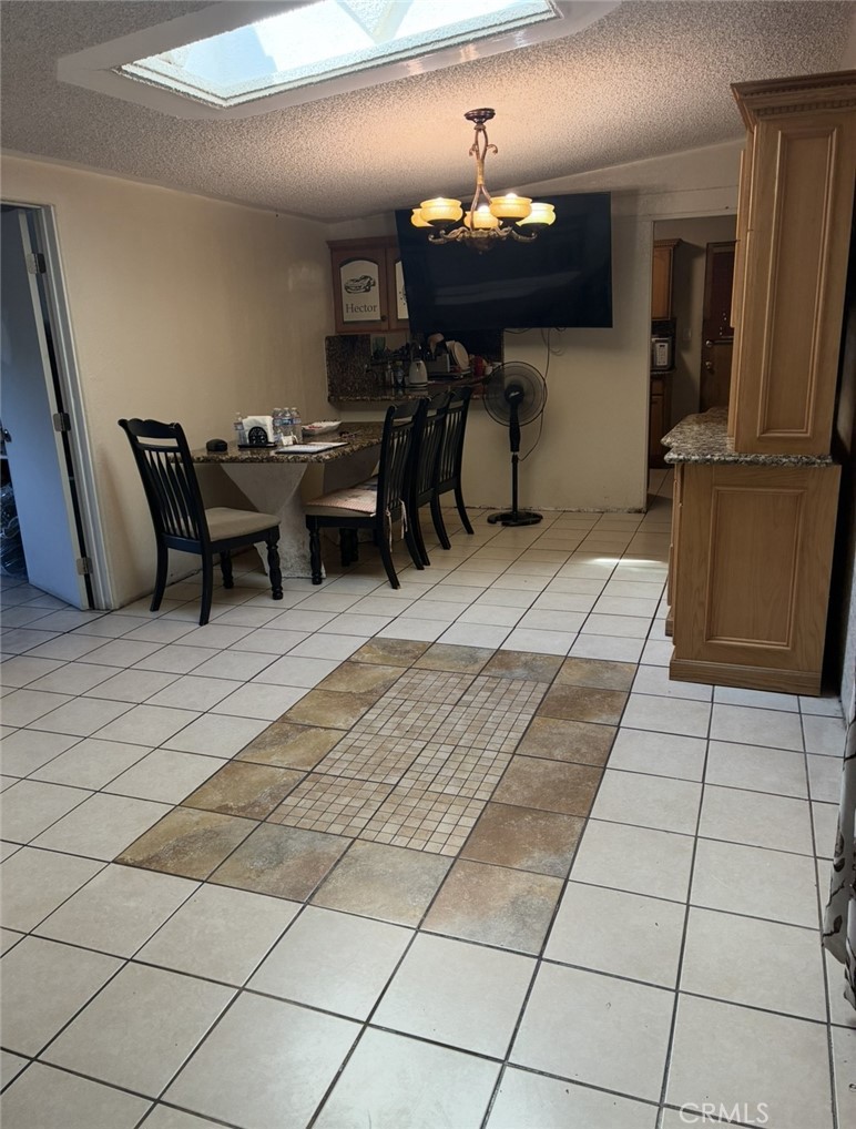 233 N Winton Property Photo 6