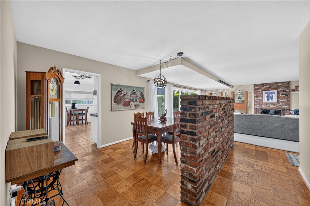 1102 N Randall Avenue Property Photo 20