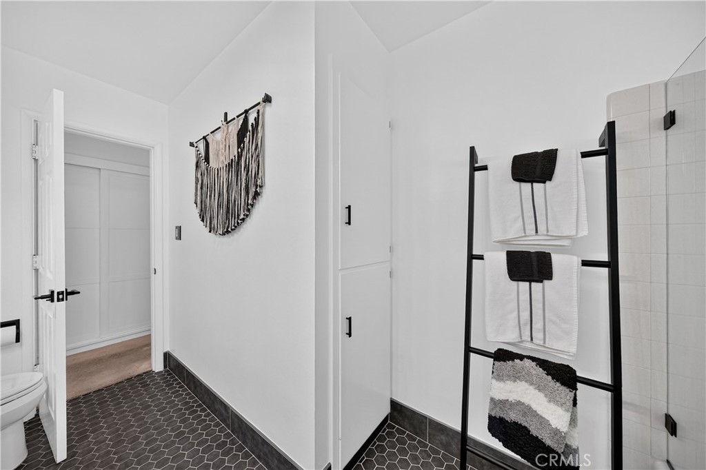1102 N Randall Avenue Property Photo 35