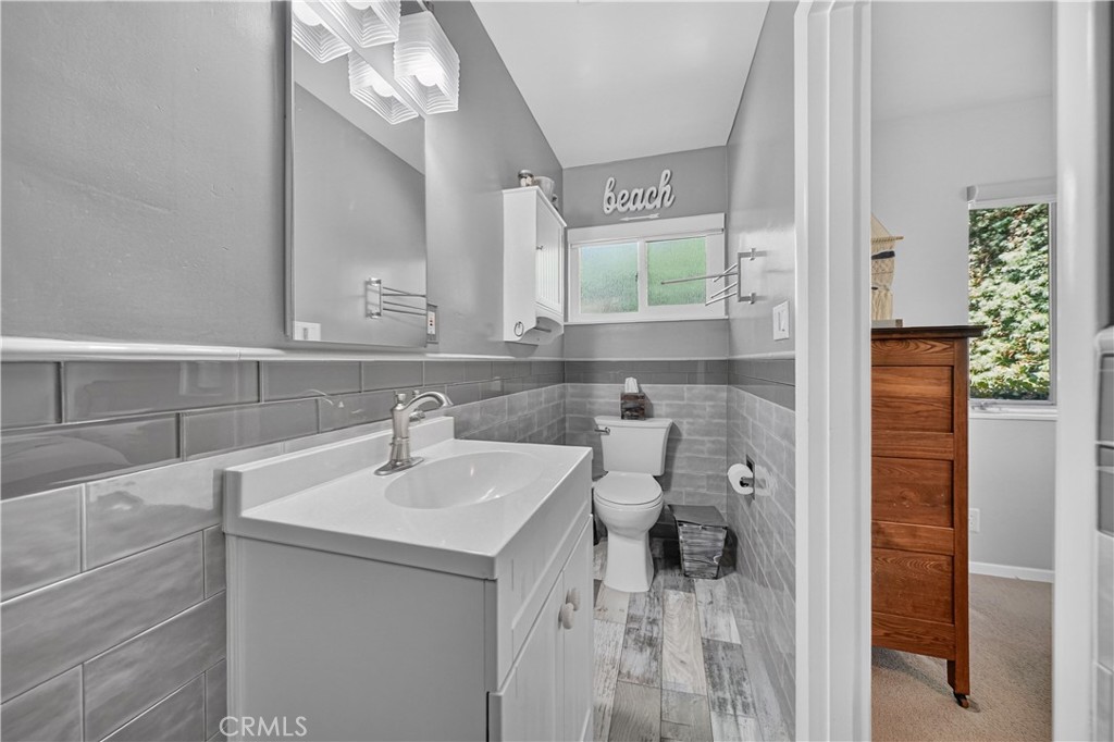 1102 N Randall Avenue Property Photo 41