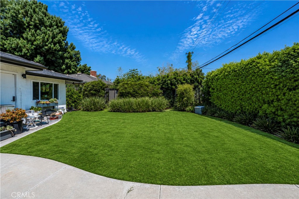 1102 N Randall Avenue Property Photo 66