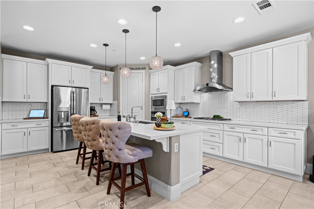 35367 Weather Way Property Photo 8