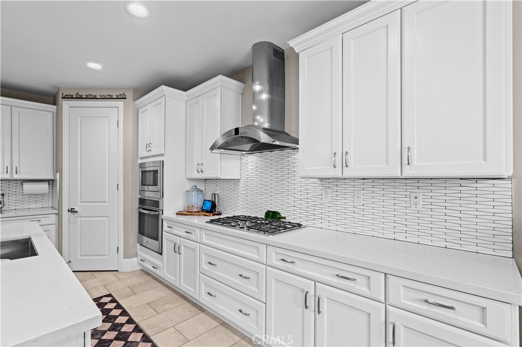 35367 Weather Way Property Photo 9