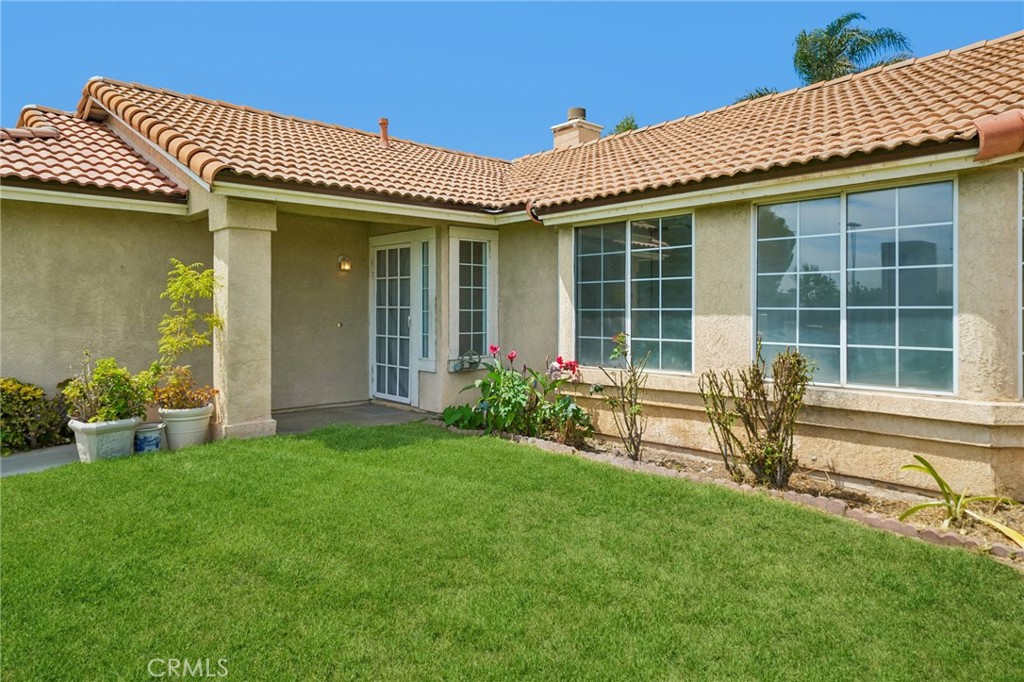 2320 W Sunrise Drive Property Photo 5