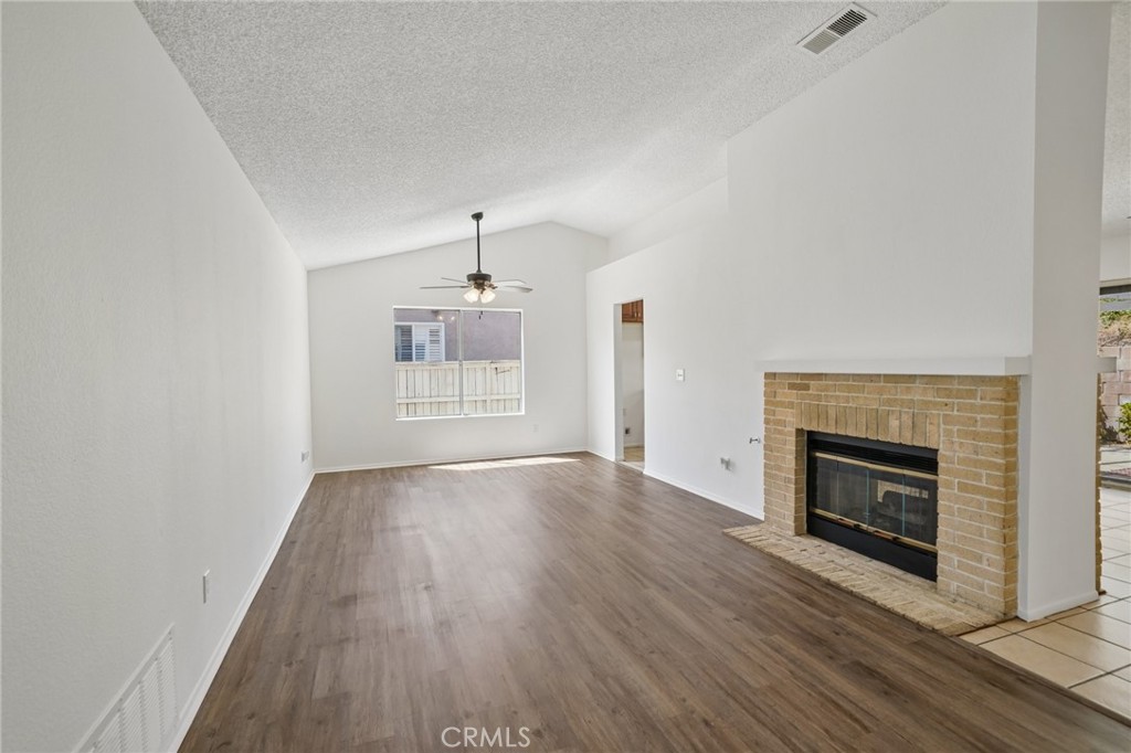 2320 W Sunrise Drive Property Photo 14