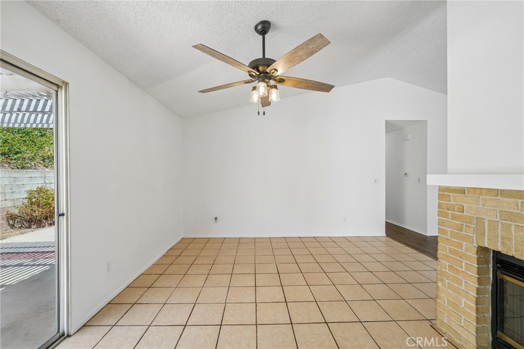 2320 W Sunrise Drive Property Photo 17