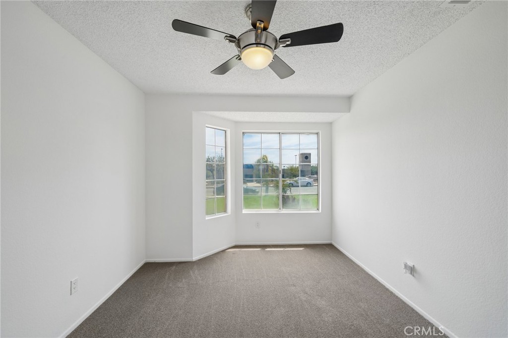 2320 W Sunrise Drive Property Photo 34