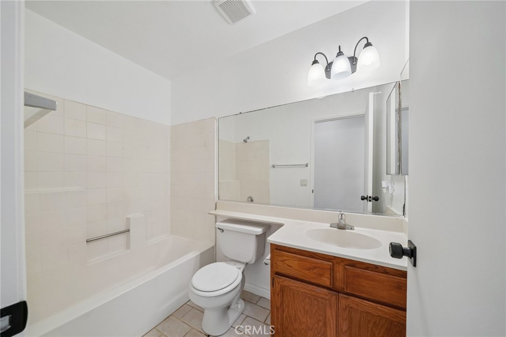2320 W Sunrise Drive Property Photo 37