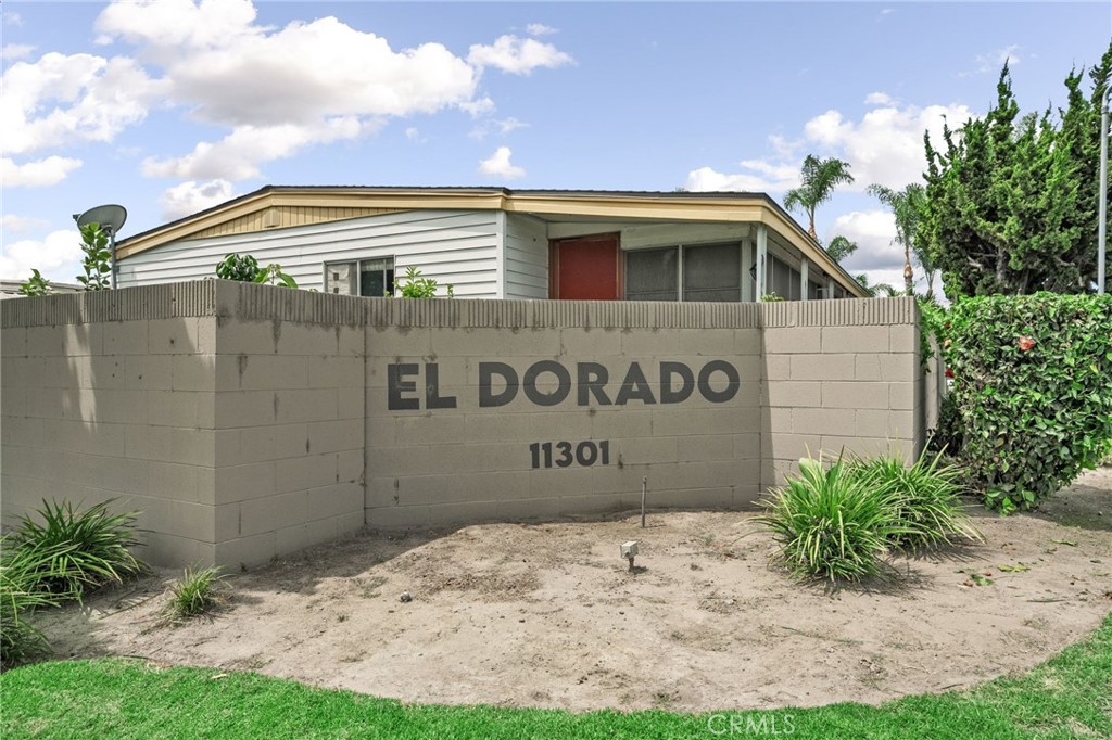 11301 Euclid 76 Property Photo 25