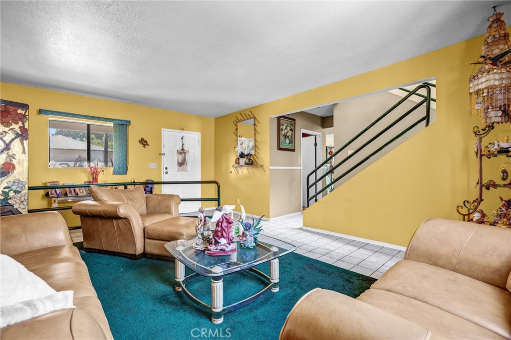 13226 Bromwich Property Photo 13