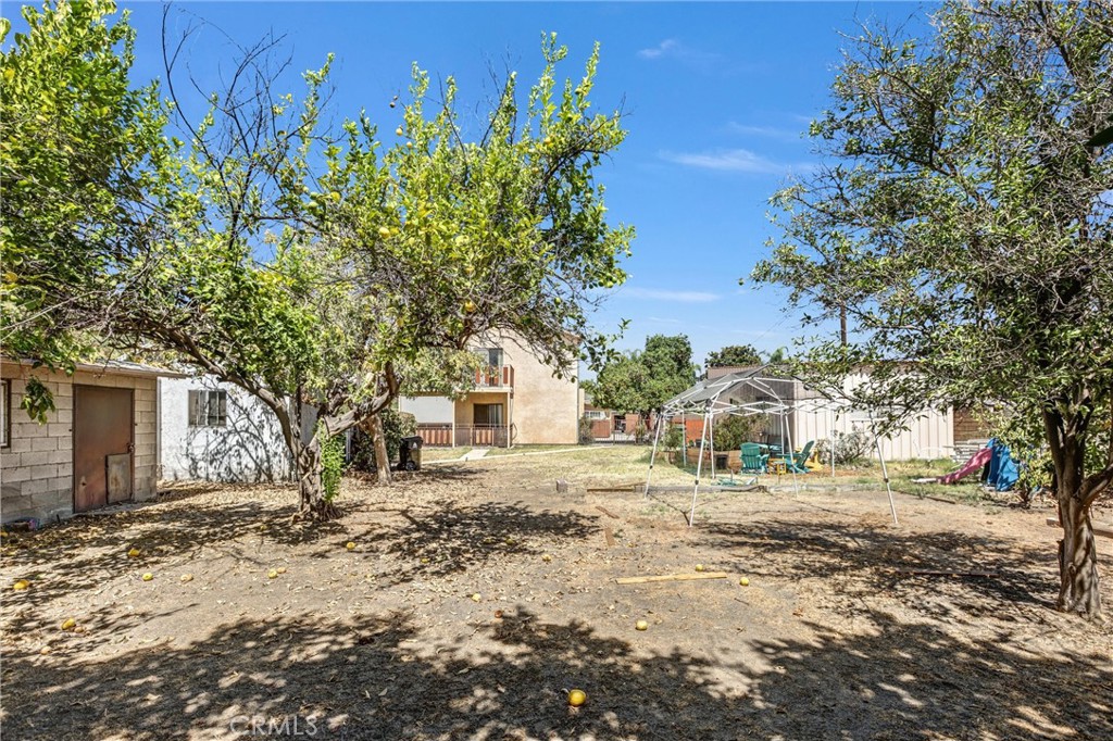 13226 Bromwich Property Photo 46