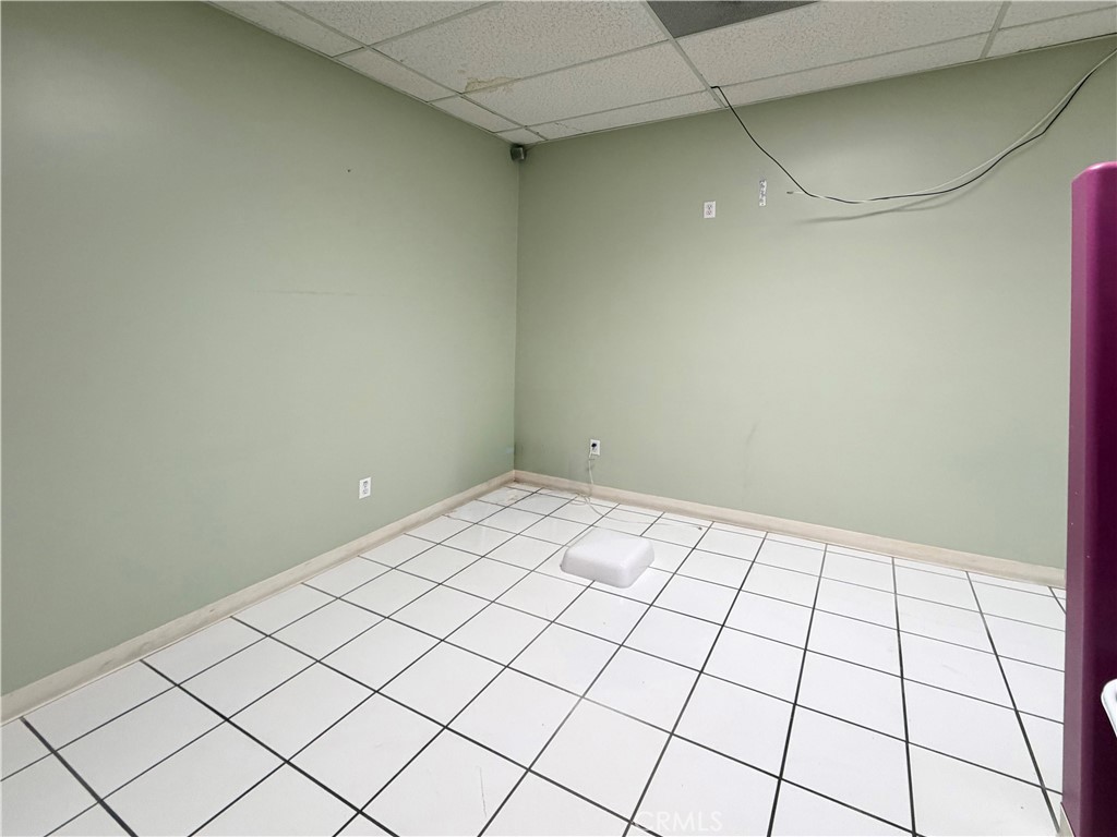 2563 Zoe Avenue Property Photo 5
