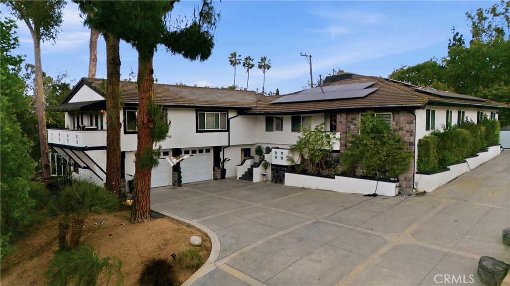 520 W Hermosa Property Photo 1