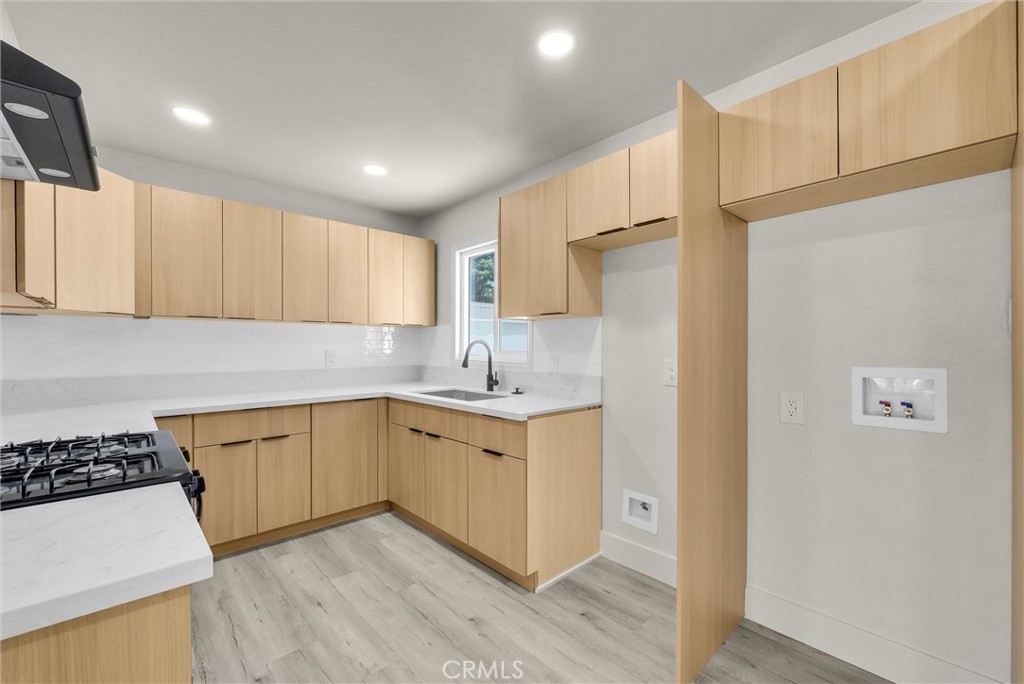 5505 N Traymore Property Photo 10