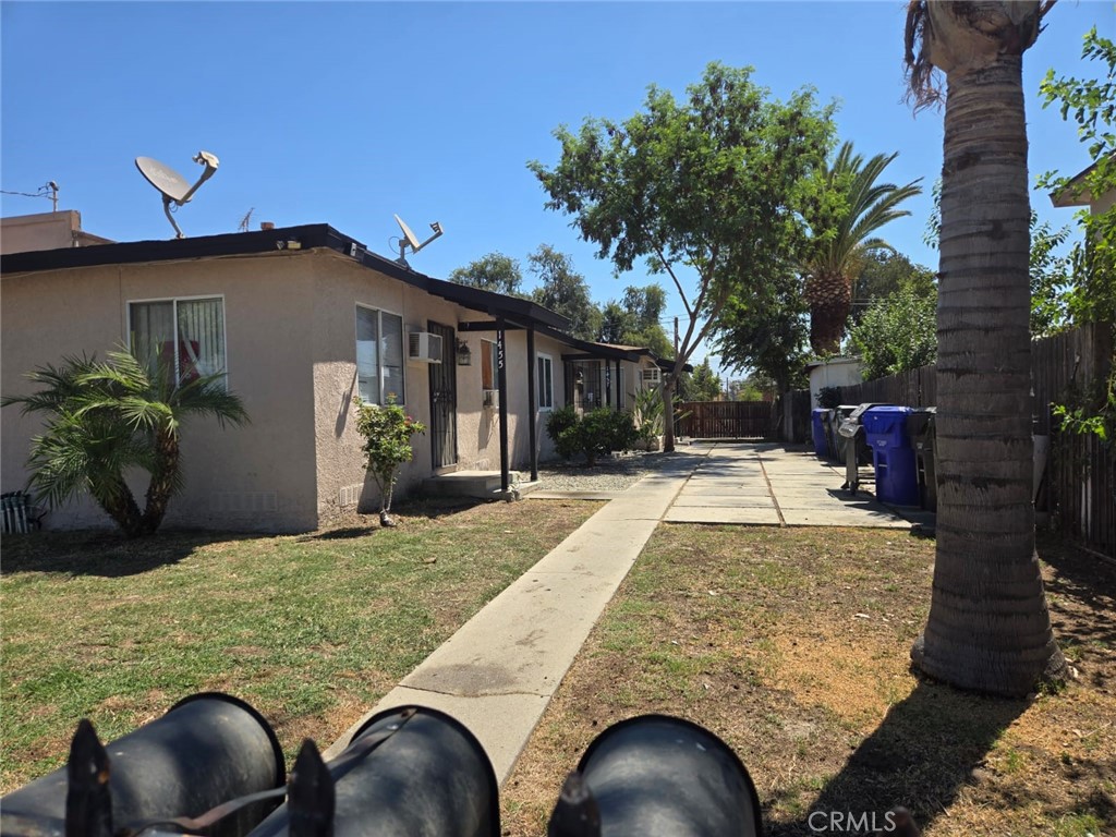 1455 1457-59 N G Property Photo 1