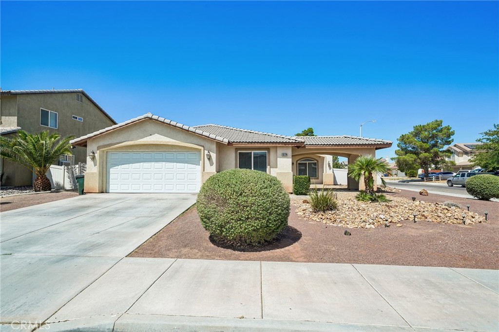 15174 Christopher Street Property Photo 5