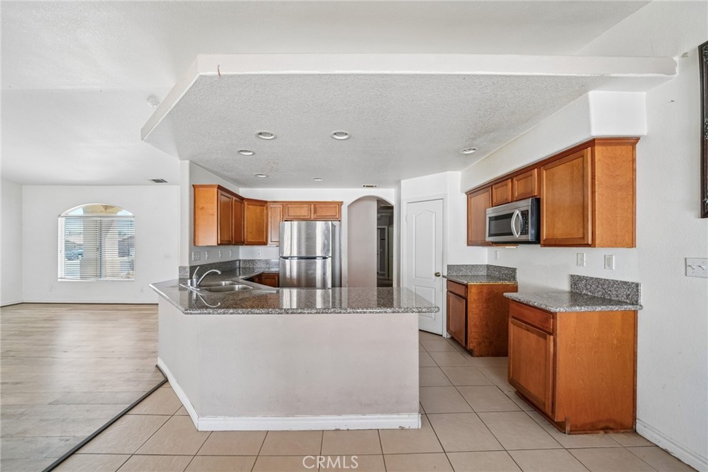 15174 Christopher Street Property Photo 21