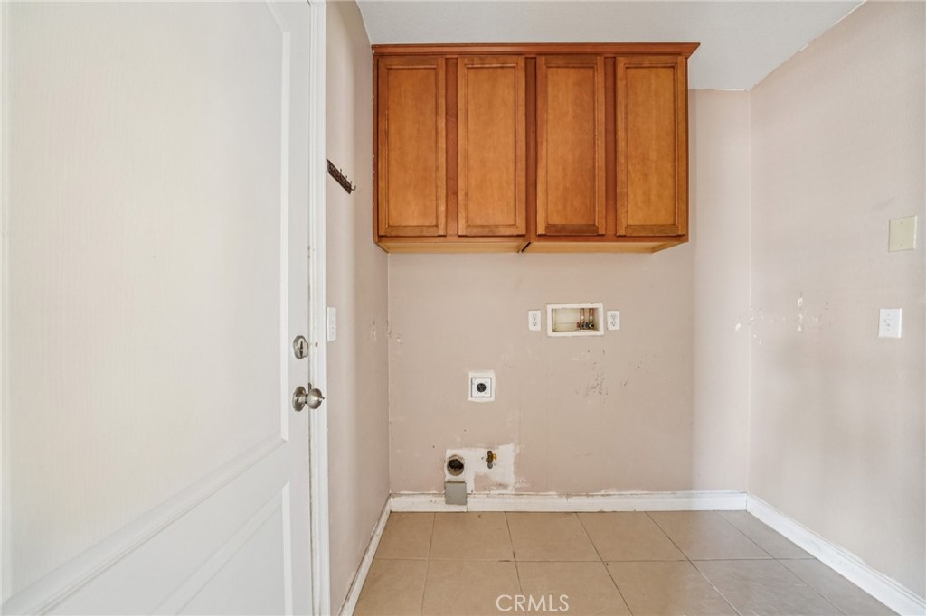 15174 Christopher Street Property Photo 38