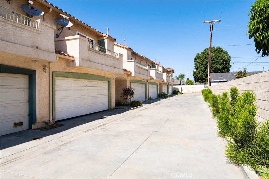 8317 Alameda Street Property Photo 2