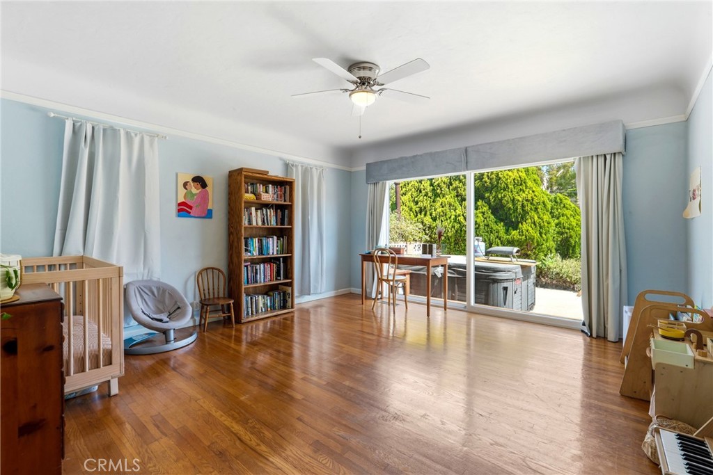 11751 S Circle Property Photo 27
