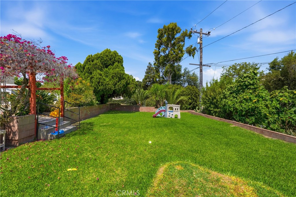 11751 S Circle Property Photo 38