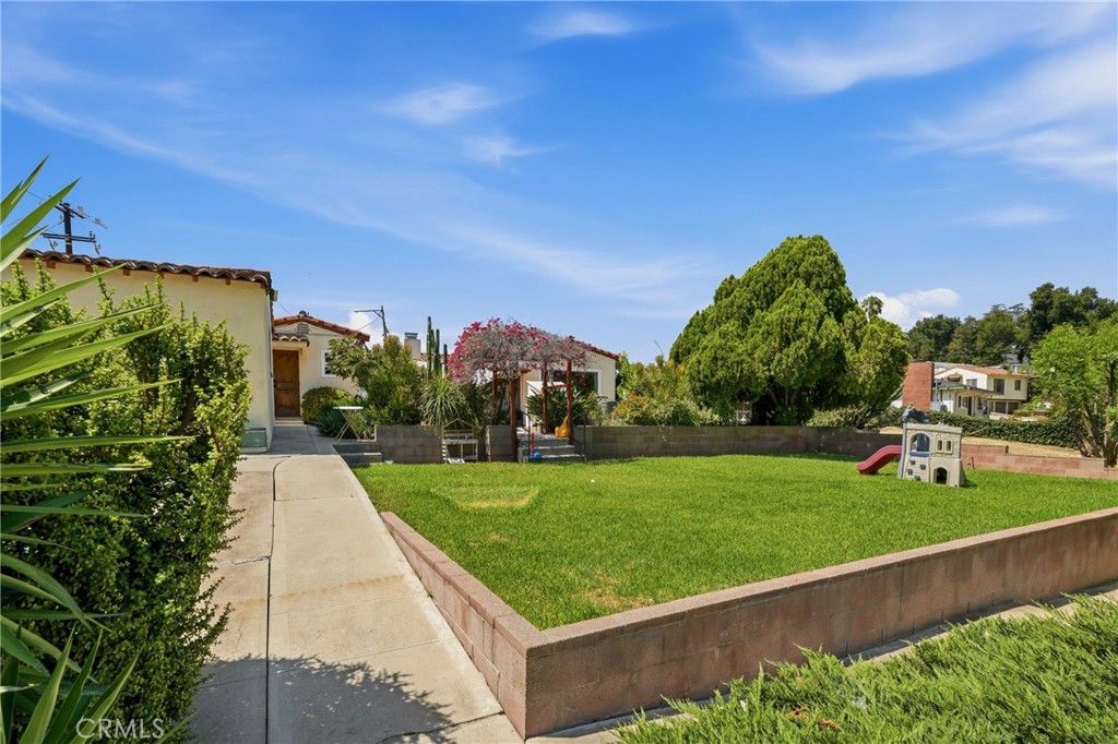 11751 S Circle Property Photo 40
